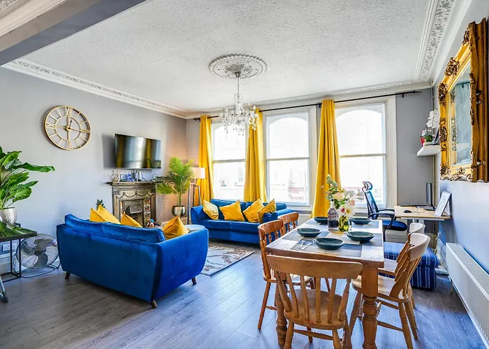 Elegant 3Br Luxury Super Large Flat With Jacuzzi