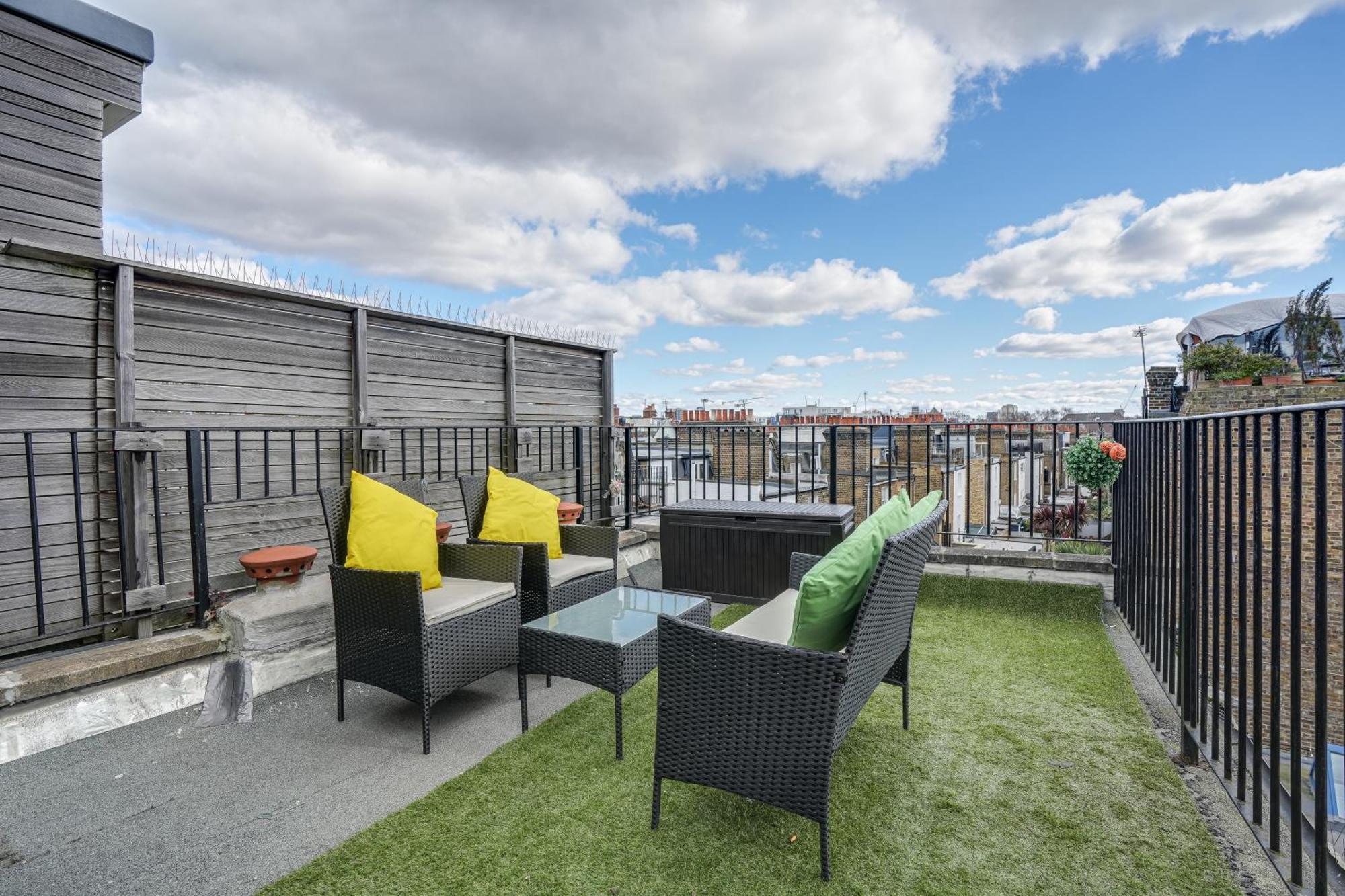 Apartment Elegant 3br Luxury Super Large Flat With Jacuzzi