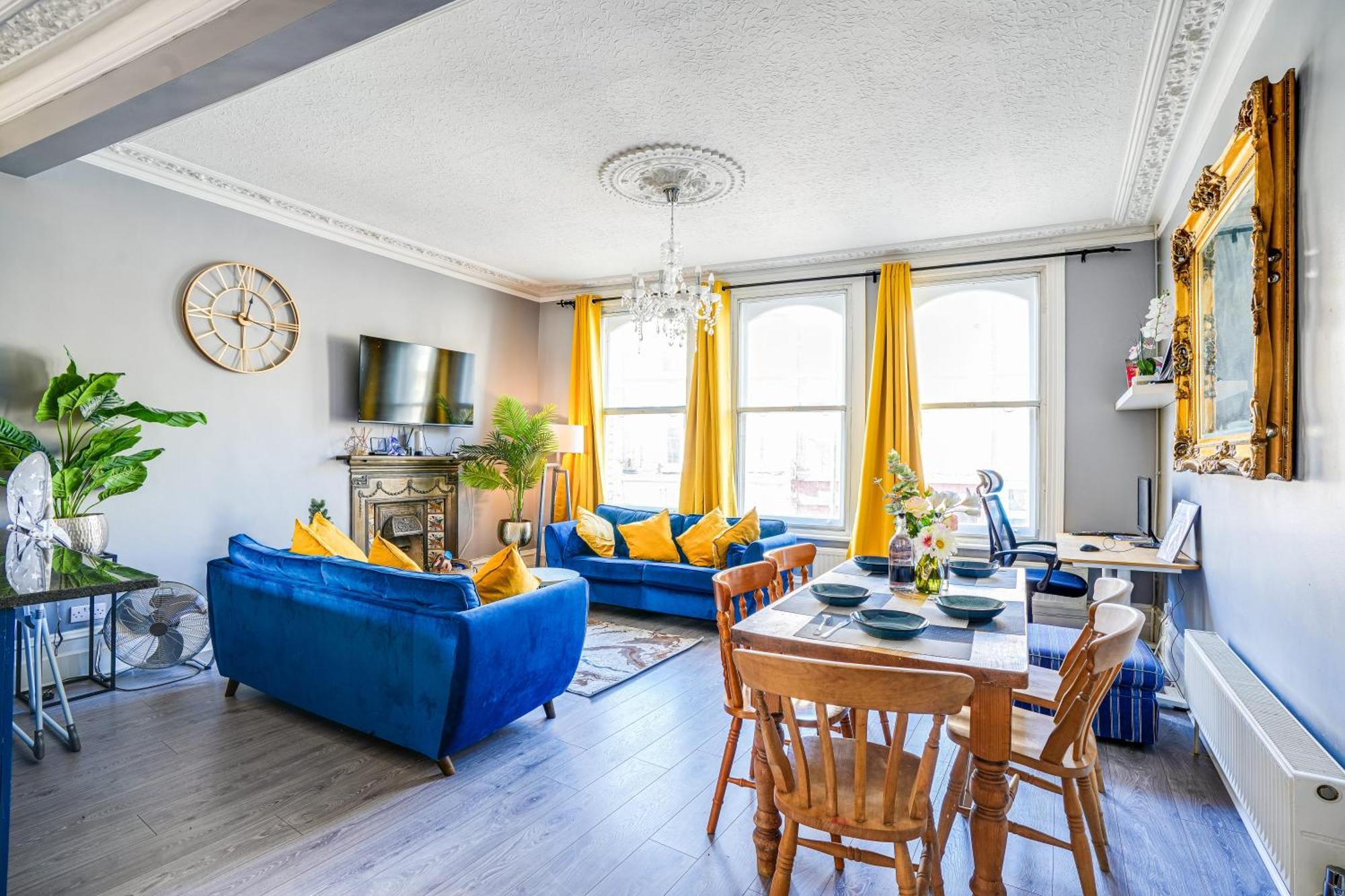 Apartment Elegant 3br Luxury Super Large Flat With Jacuzzi *