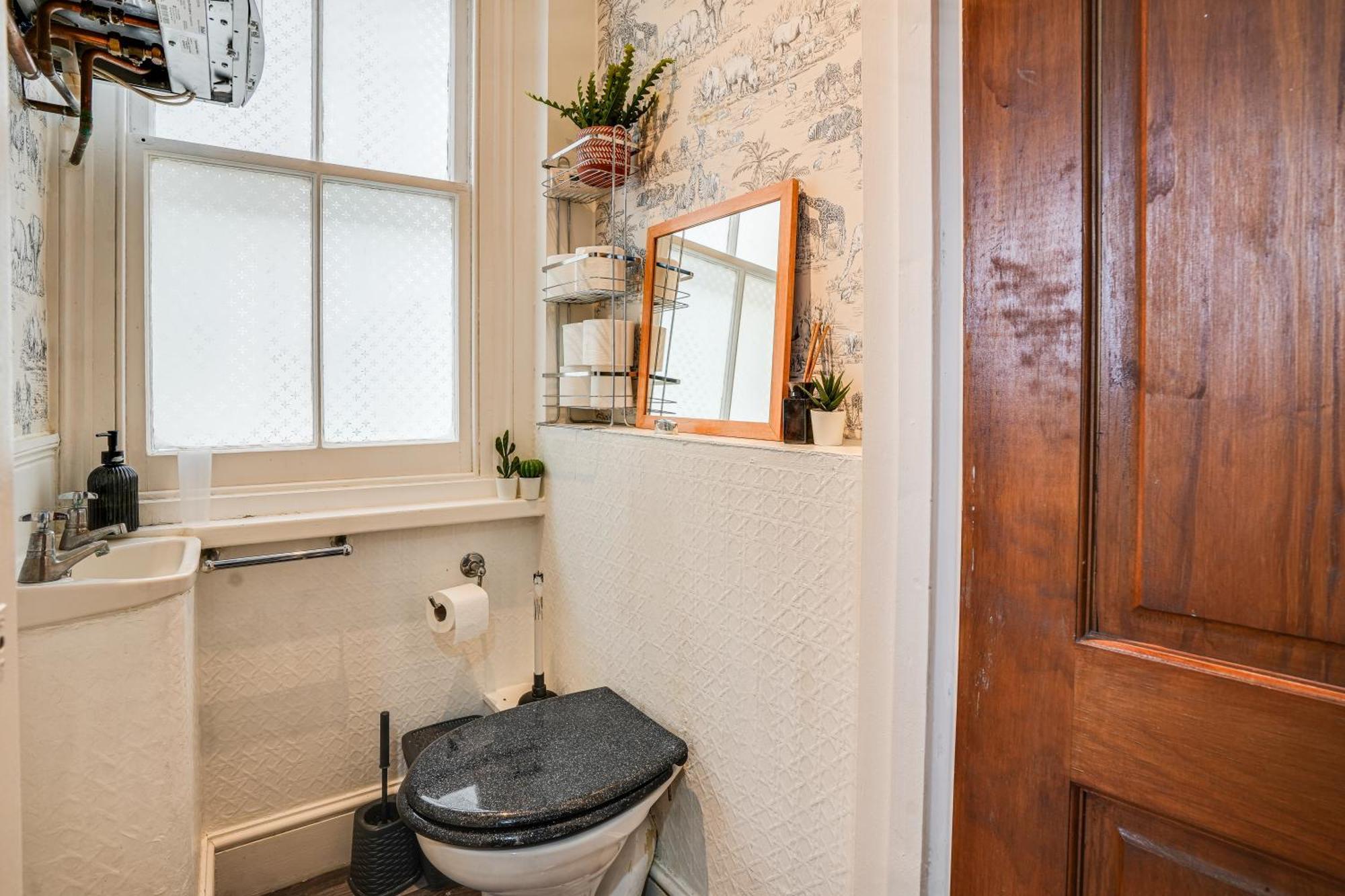 Elegant 3br Luxury Super Large Flat With Jacuzzi Apartment