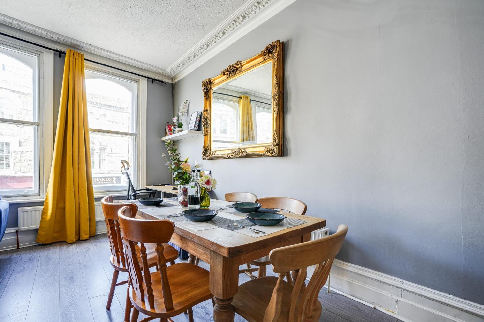 Elegant 3br Luxury Super Large Flat With Jacuzzi Apartment
