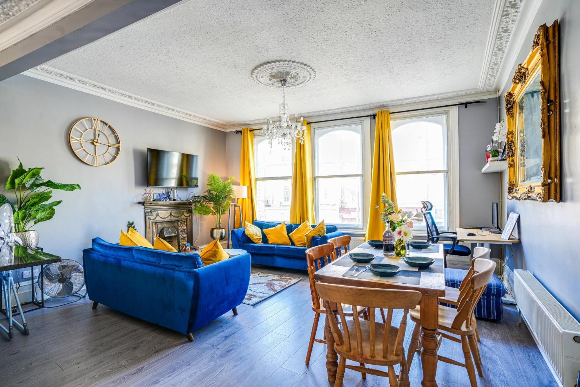 Elegant 3br Luxury Super Large Flat With Jacuzzi Apartment
